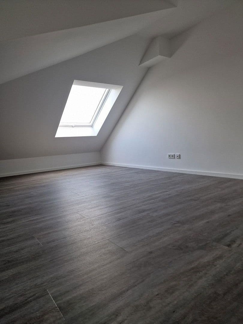 Pronájem bytu 6+1 166 m², Langerwehe, Severní Porýní-Vestfálsko Pronájem bytu 6+1 166 m², Langerwehe, Severní Porýní-Vestfálsko