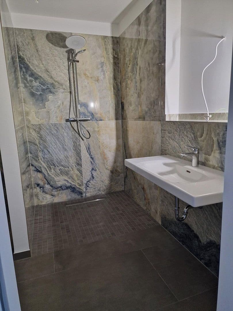 Pronájem bytu 6+1 166 m², Langerwehe, Severní Porýní-Vestfálsko Pronájem bytu 6+1 166 m², Langerwehe, Severní Porýní-Vestfálsko