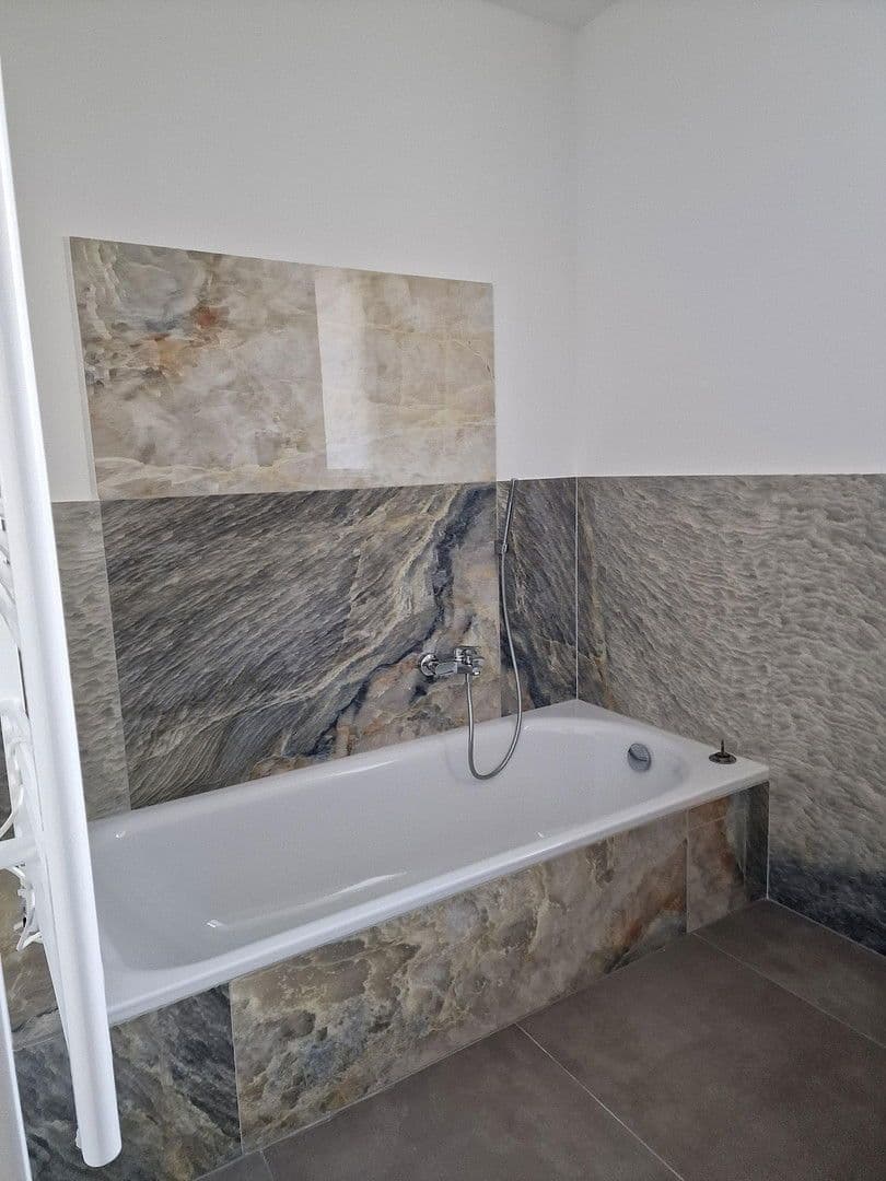 Pronájem bytu 6+1 166 m², Langerwehe, Severní Porýní-Vestfálsko Pronájem bytu 6+1 166 m², Langerwehe, Severní Porýní-Vestfálsko