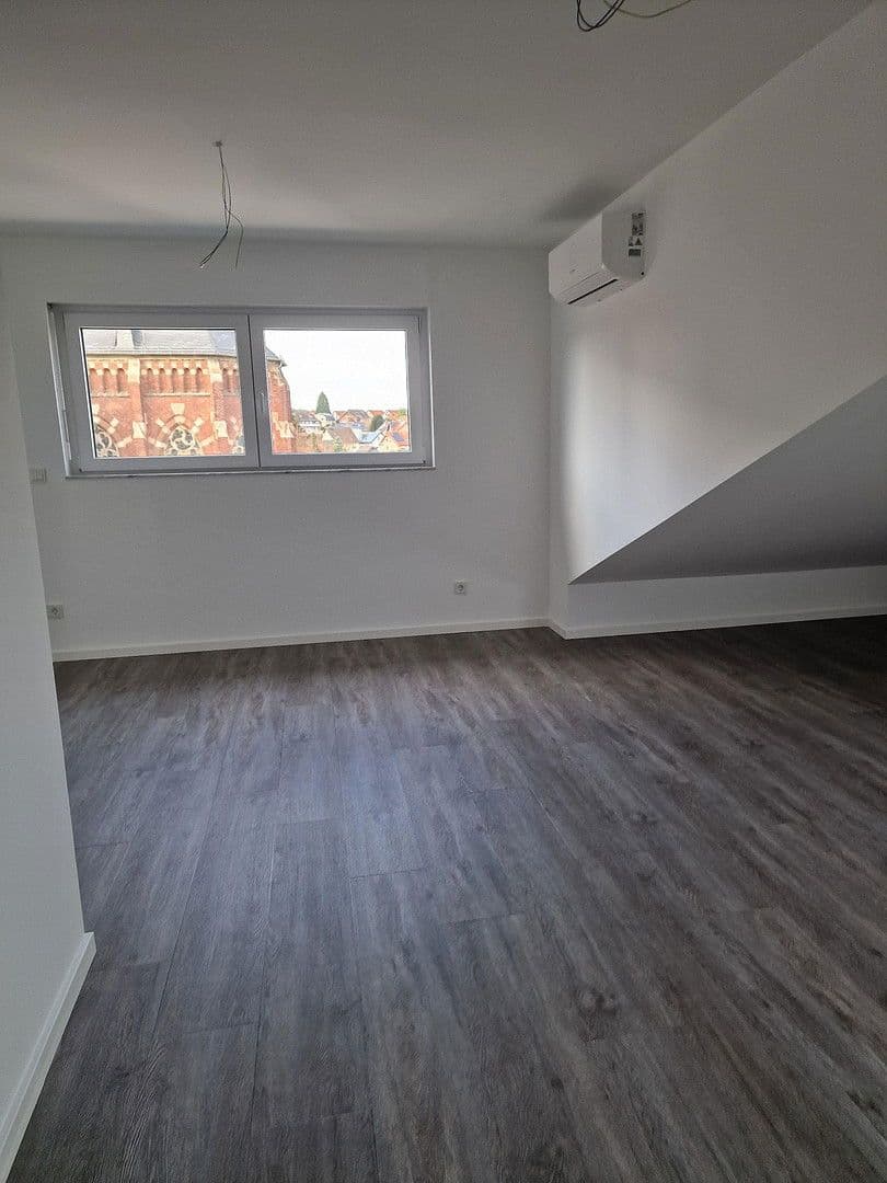 Pronájem bytu 6+1 166 m², Langerwehe, Severní Porýní-Vestfálsko Pronájem bytu 6+1 166 m², Langerwehe, Severní Porýní-Vestfálsko