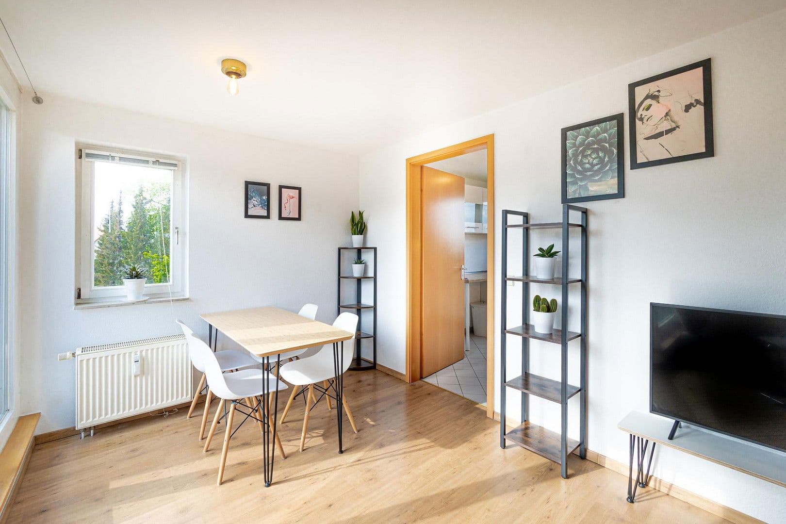 Prodej bytu 2+1 45 m², Krugstraße 9c, Hannover, Dolní Sasko Prodej bytu 2+1 45 m², Krugstraße 9c, Hannover, Dolní Sasko
