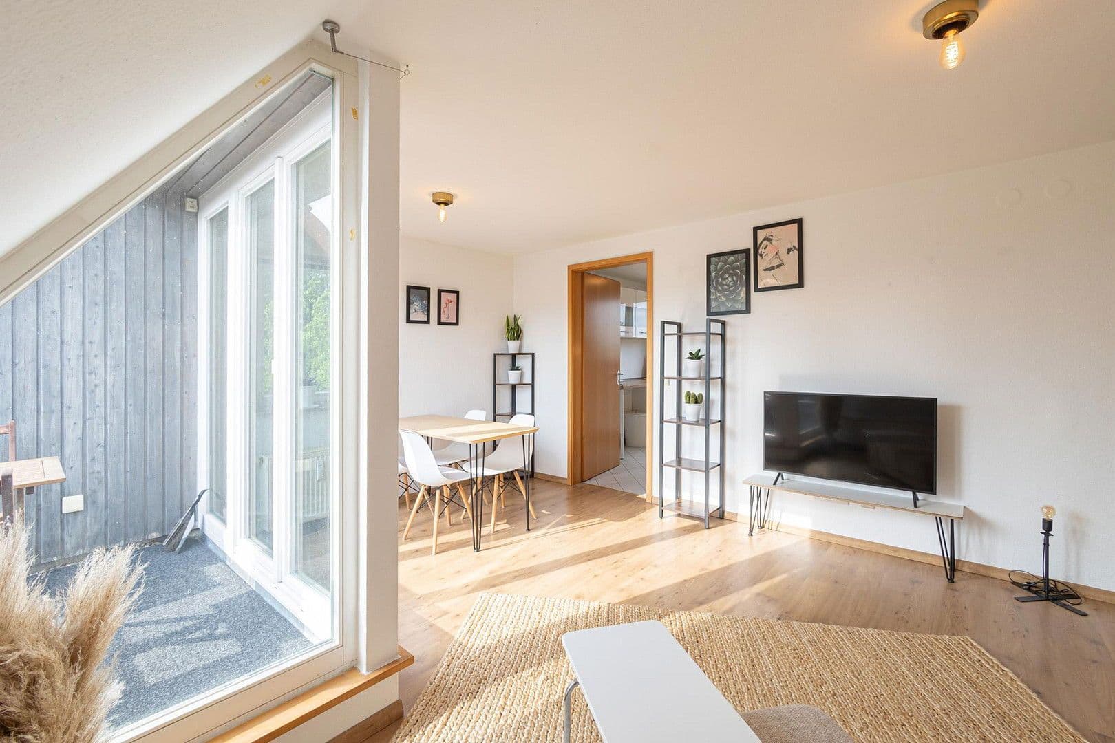 Prodej bytu 2+1 45 m², Krugstraße 9c, Hannover, Dolní Sasko Prodej bytu 2+1 45 m², Krugstraße 9c, Hannover, Dolní Sasko