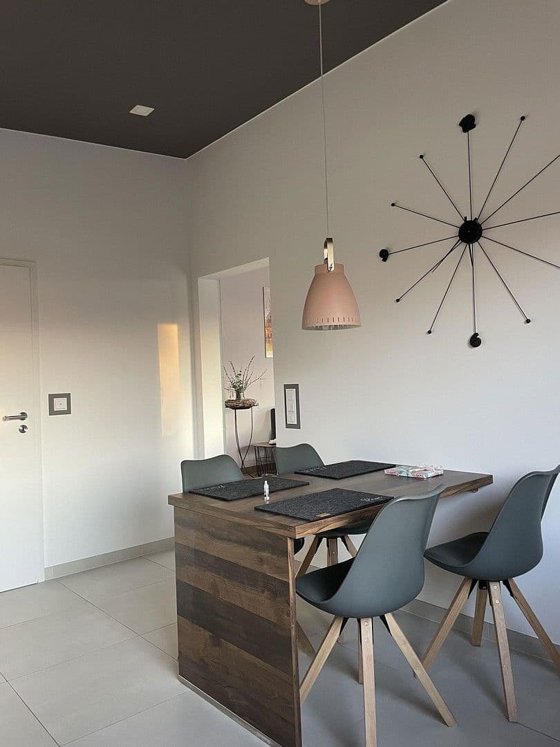 Prodej domu 150 m², pozemek 1.000 m², Hille, Severní Porýní-Vestfálsko Prodej domu 150 m², pozemek 1.000 m², Hille, Severní Porýní-Vestfálsko