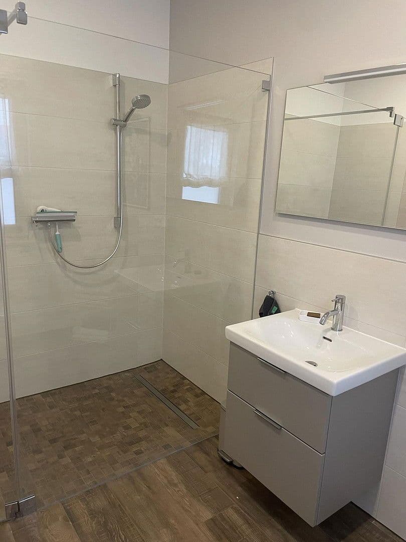 Prodej domu 150 m², pozemek 1.000 m², Hille, Severní Porýní-Vestfálsko Prodej domu 150 m², pozemek 1.000 m², Hille, Severní Porýní-Vestfálsko