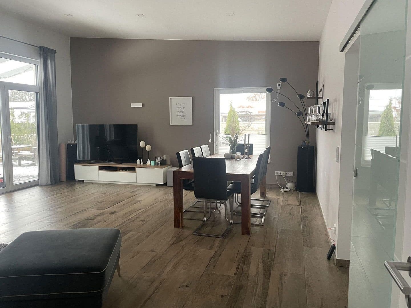 Prodej domu 150 m², pozemek 1.000 m², Hille, Severní Porýní-Vestfálsko Prodej domu 150 m², pozemek 1.000 m², Hille, Severní Porýní-Vestfálsko