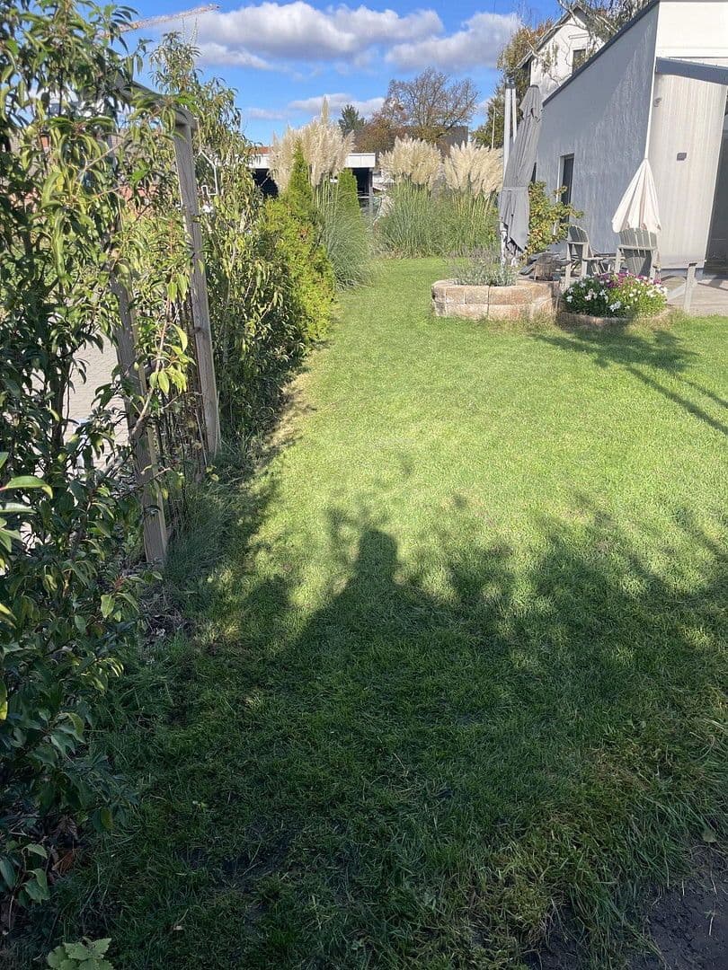 Prodej domu 150 m², pozemek 1.000 m², Hille, Severní Porýní-Vestfálsko Prodej domu 150 m², pozemek 1.000 m², Hille, Severní Porýní-Vestfálsko