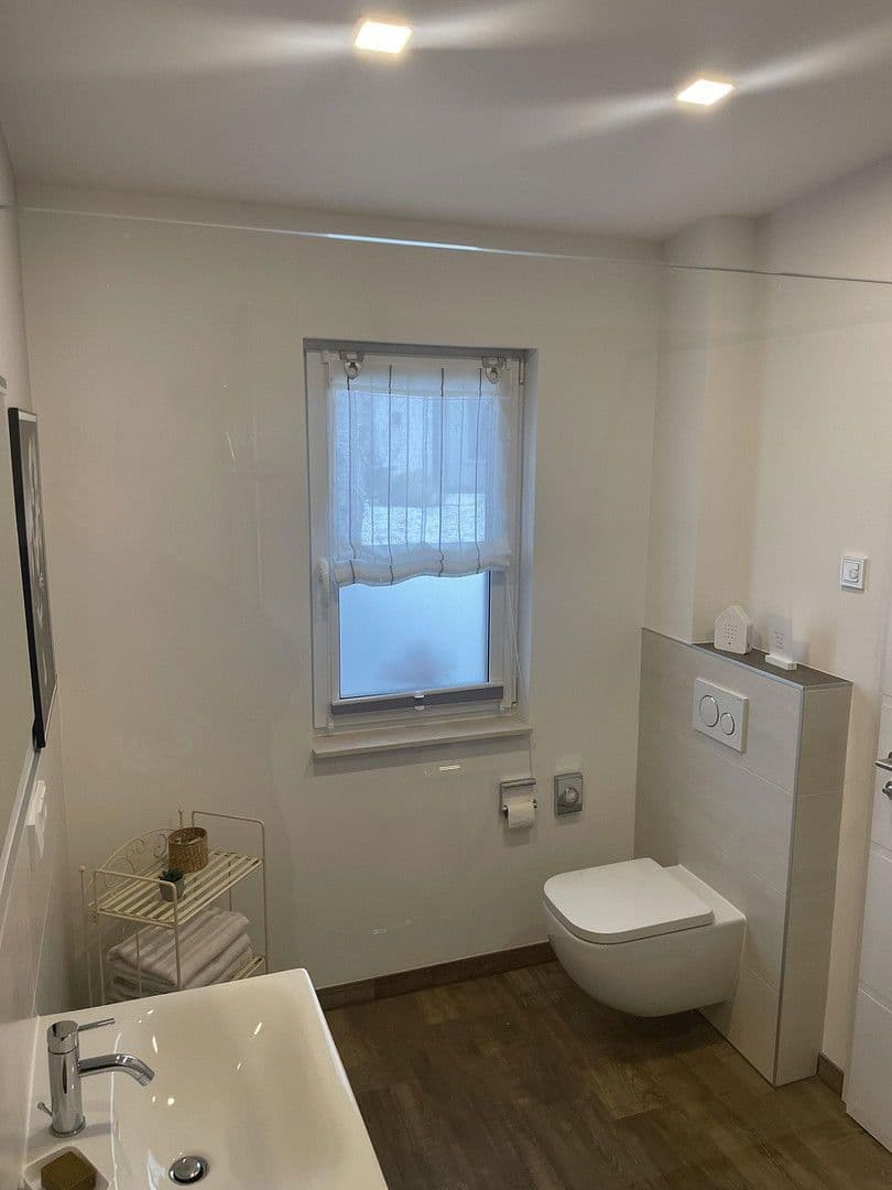 Prodej domu 150 m², pozemek 1.000 m², Hille, Severní Porýní-Vestfálsko Prodej domu 150 m², pozemek 1.000 m², Hille, Severní Porýní-Vestfálsko