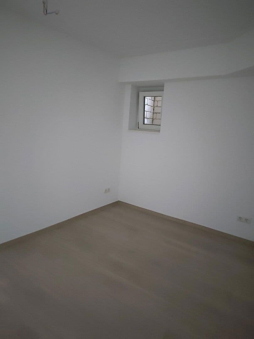 Pronájem bytu 2+kk 60 m², Kronberg im Taunus, Hessen Pronájem bytu 2+kk 60 m², Kronberg im Taunus, Hessen