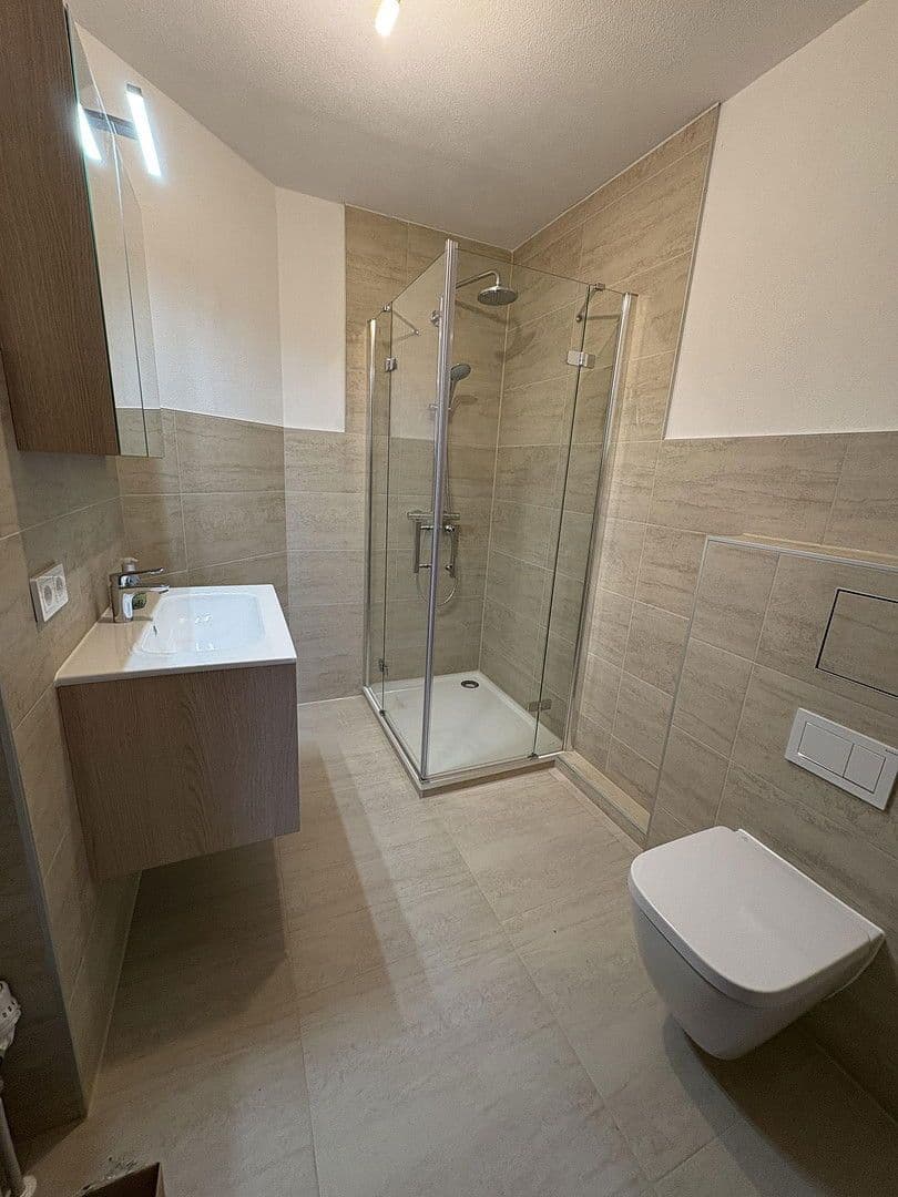 Pronájem bytu 2+1 51 m², Alte Bahnhofstr. 22, Neustadt an der Aisch, Bavorsko Pronájem bytu 2+1 51 m², Alte Bahnhofstr. 22, Neustadt an der Aisch, Bavorsko