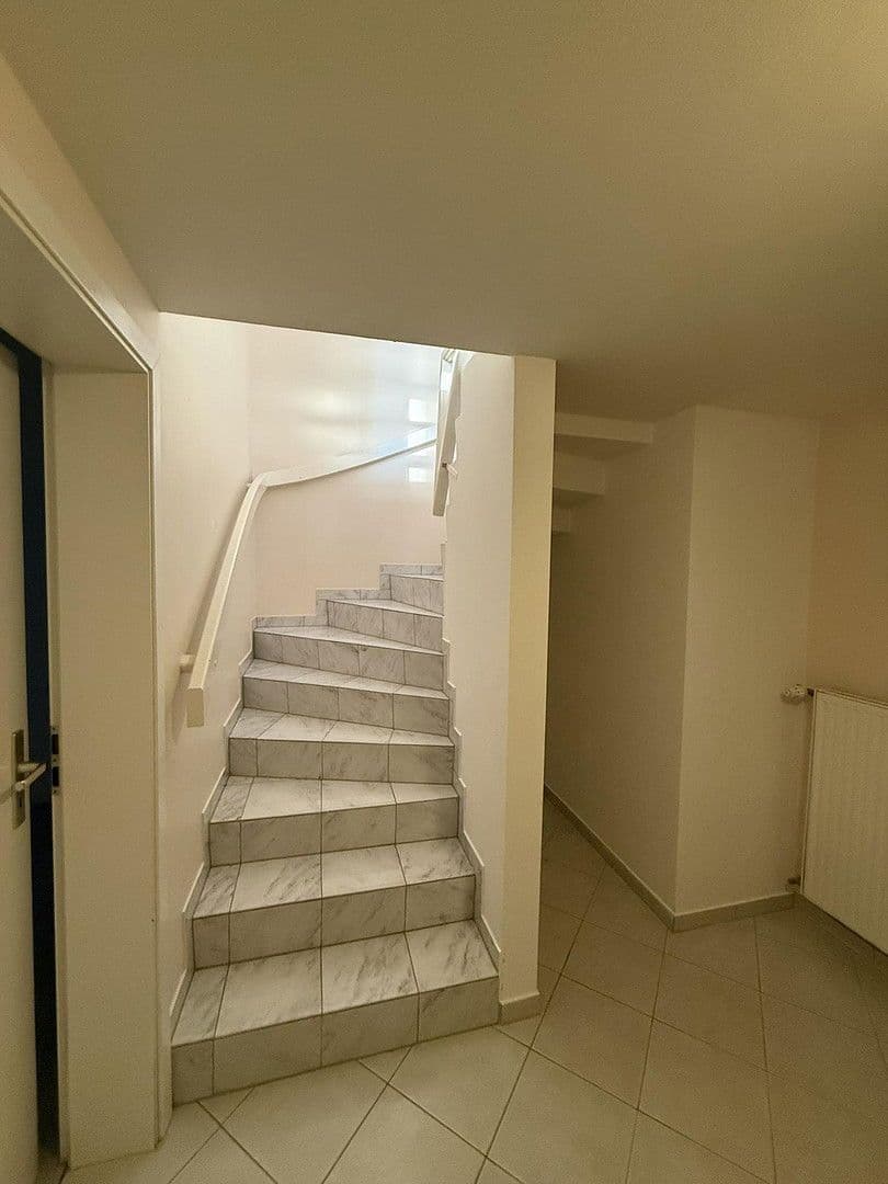 Prodej domu 130 m², pozemek 517 m², Eielkampsweg 27, Halstenbek, Šlesvicko-Holštýnsko Prodej domu 130 m², pozemek 517 m², Eielkampsweg 27, Halstenbek, Šlesvicko-Holštýnsko