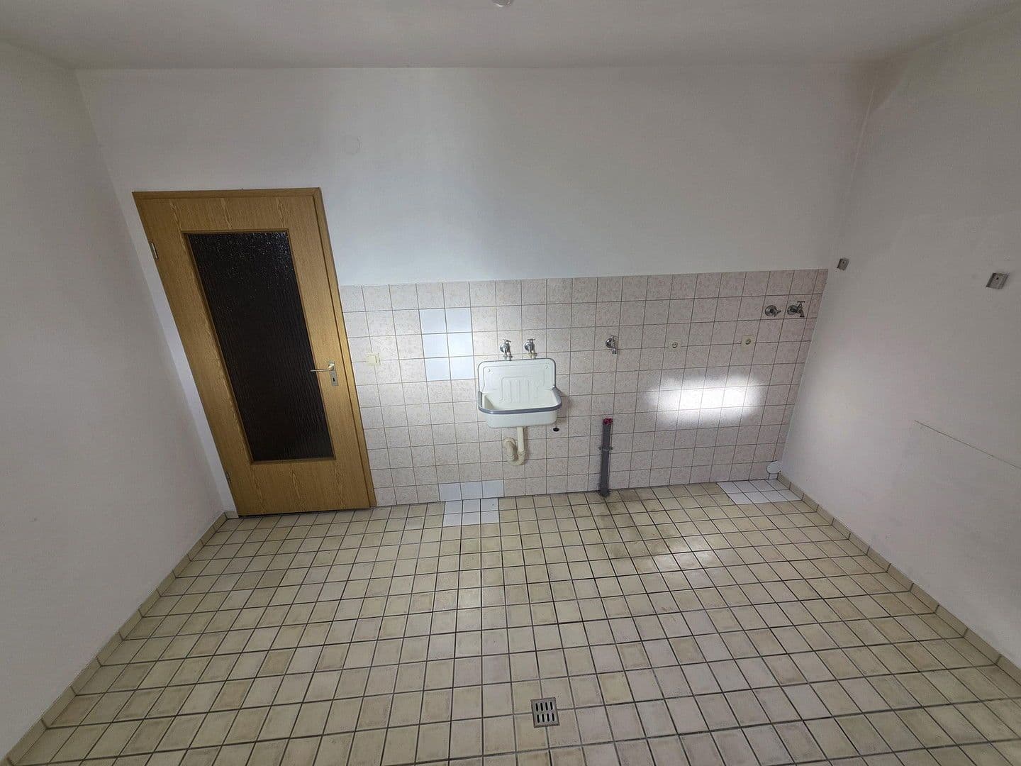 Prodej domu 203 m², pozemek 873 m², Büdingen, Hessen Prodej domu 203 m², pozemek 873 m², Büdingen, Hessen