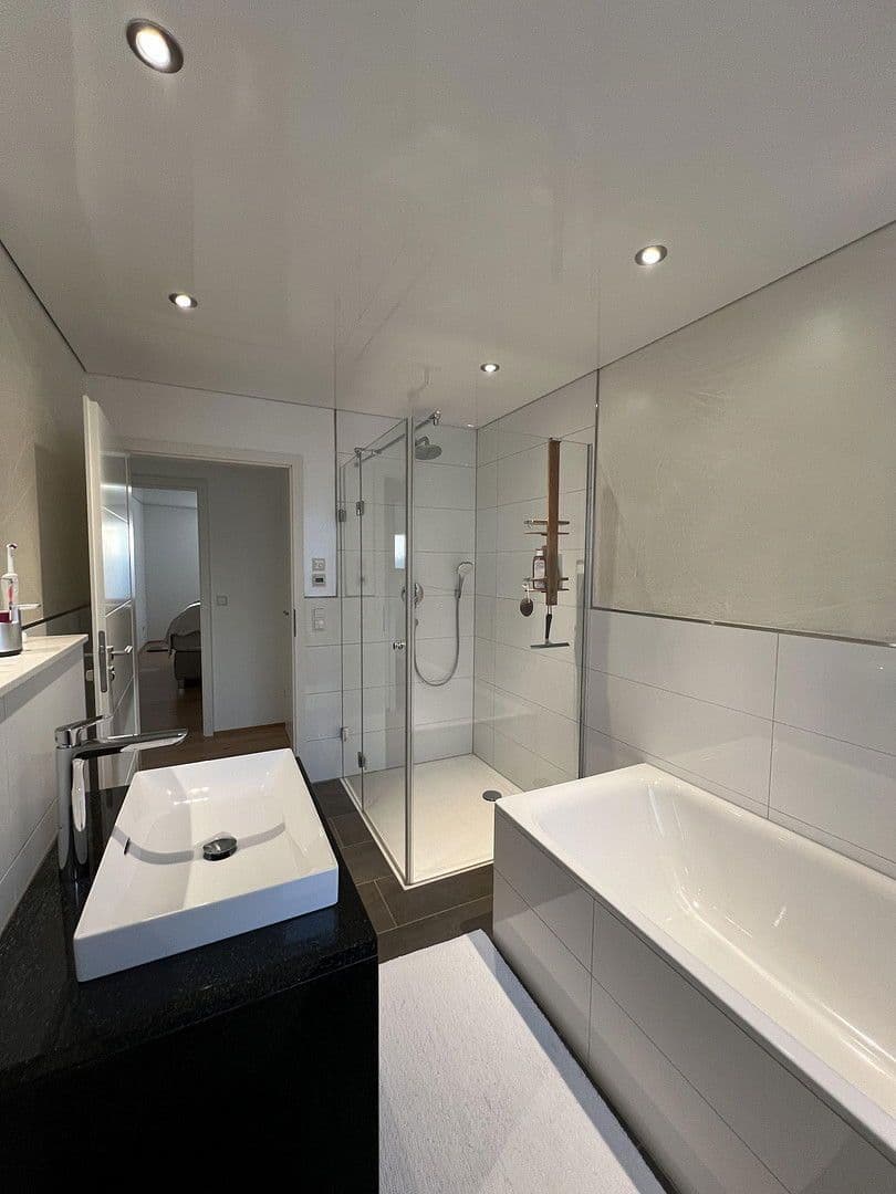 Prodej bytu 4+1 107 m², Rohrackerweg 20, Ettlingen, Bádensko-Württembersko Prodej bytu 4+1 107 m², Rohrackerweg 20, Ettlingen, Bádensko-Württembersko