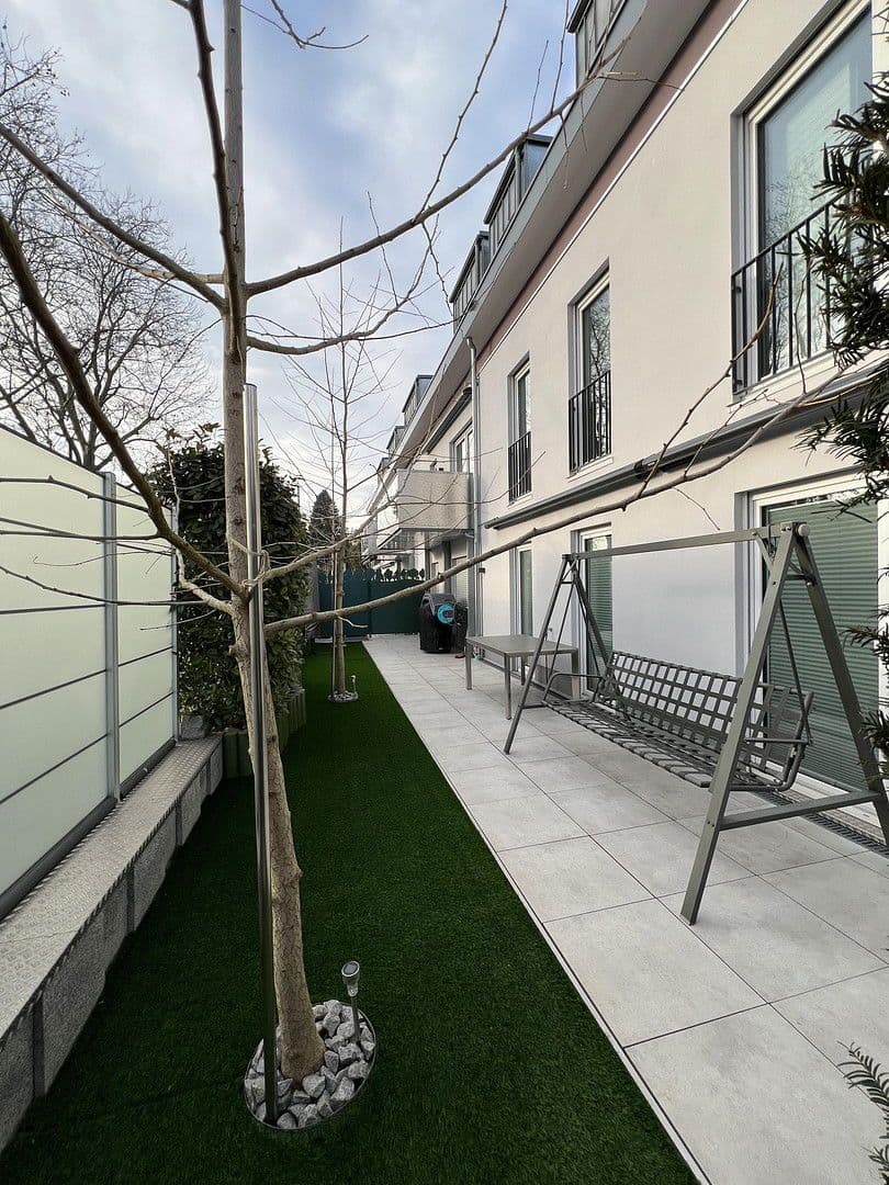 Prodej bytu 4+1 107 m², Rohrackerweg 20, Ettlingen, Bádensko-Württembersko Prodej bytu 4+1 107 m², Rohrackerweg 20, Ettlingen, Bádensko-Württembersko