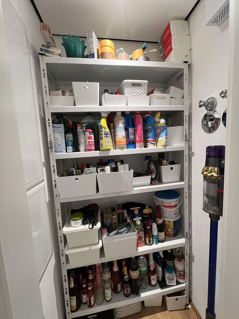 Prodej bytu 4+1 107 m², Rohrackerweg 20, Ettlingen, Bádensko-Württembersko Prodej bytu 4+1 107 m², Rohrackerweg 20, Ettlingen, Bádensko-Württembersko