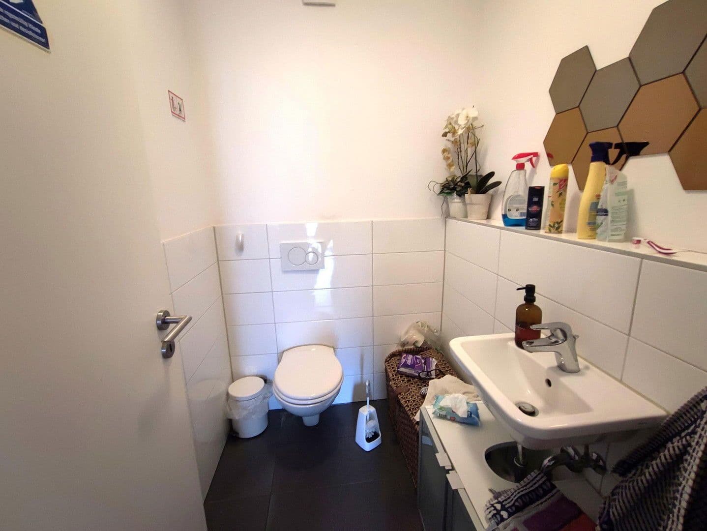 Prodej domu 130 m², pozemek 170 m², Nürnberger Straße, Zirndorf, Bavorsko Prodej domu 130 m², pozemek 170 m², Nürnberger Straße, Zirndorf, Bavorsko