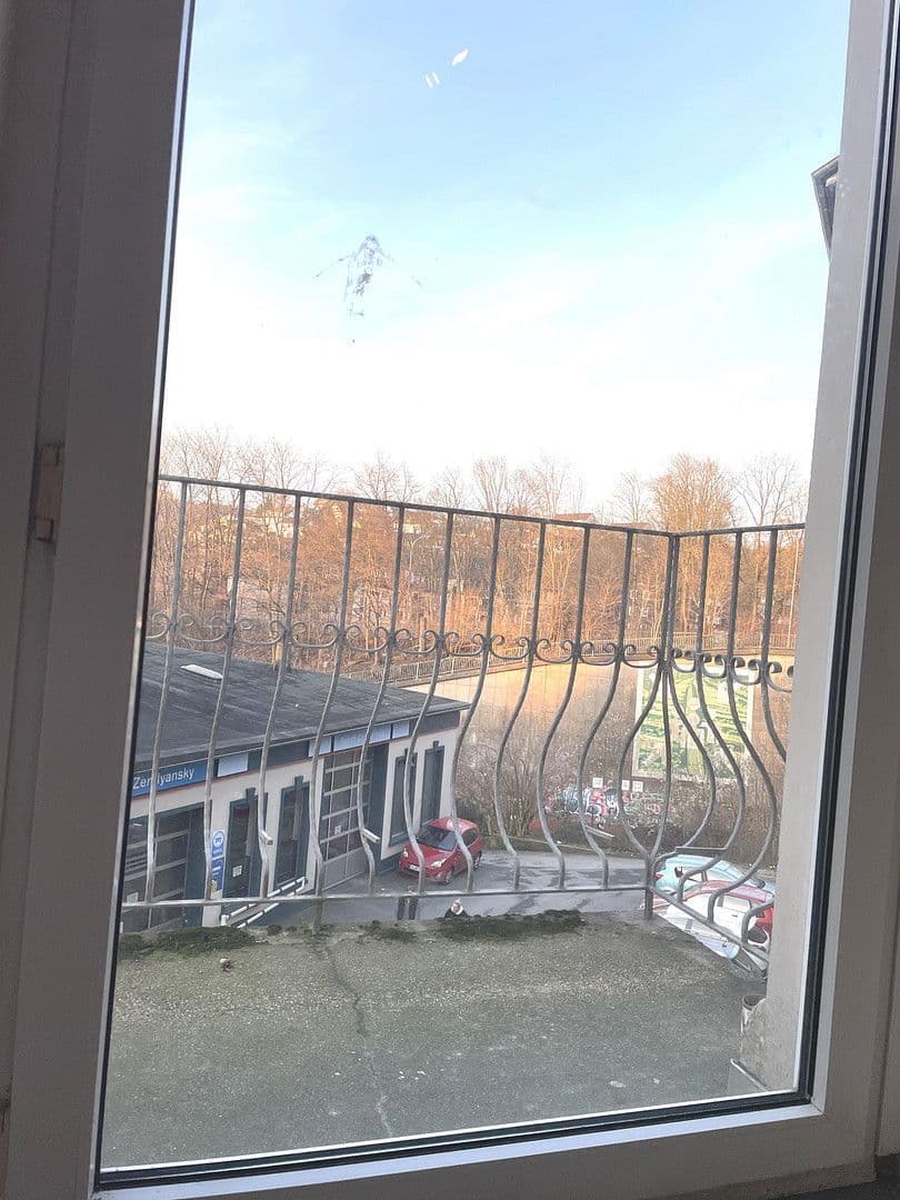 Pronájem bytu 3+1 80 m², Schleswiegerstr. 72, Wuppertal, Severní Porýní-Vestfálsko Pronájem bytu 3+1 80 m², Schleswiegerstr. 72, Wuppertal, Severní Porýní-Vestfálsko