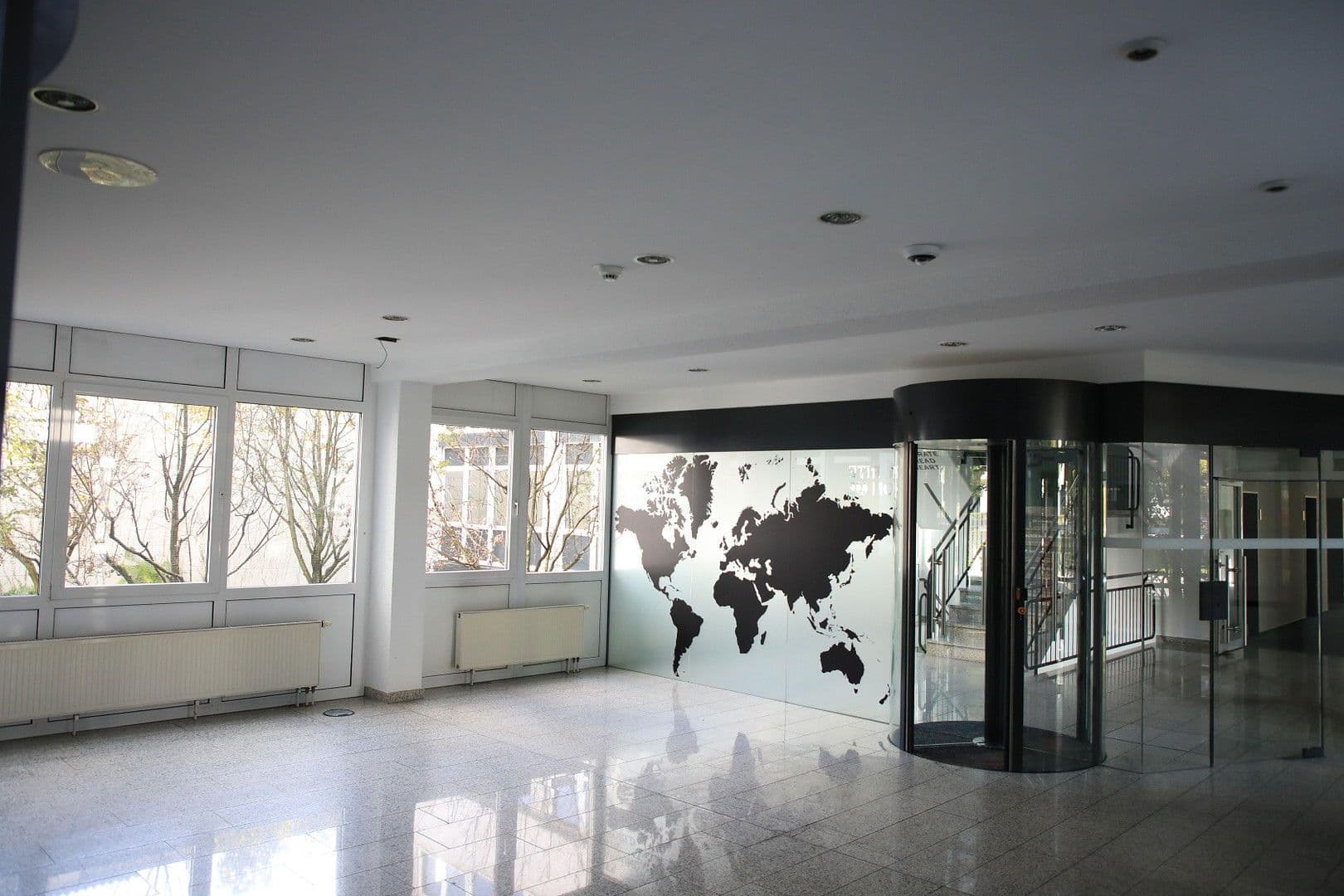 Pronájem kanceláře 630 m², Dietmar-Hopp-Allee 23, Walldorf, Bádensko-Württembersko Pronájem kanceláře 630 m², Dietmar-Hopp-Allee 23, Walldorf, Bádensko-Württembersko