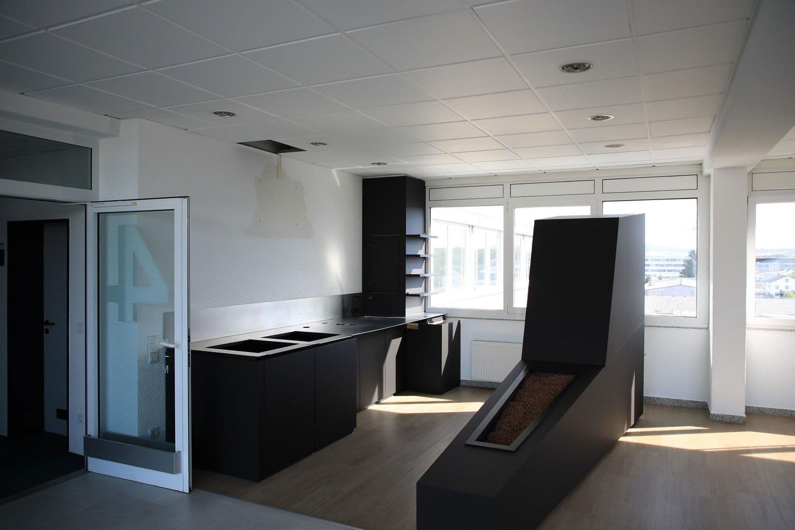 Pronájem kanceláře 630 m², Dietmar-Hopp-Allee 23, Walldorf, Bádensko-Württembersko Pronájem kanceláře 630 m², Dietmar-Hopp-Allee 23, Walldorf, Bádensko-Württembersko