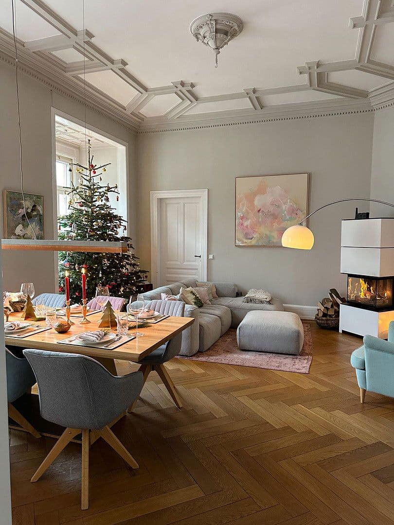 Pronájem bytu 4+1 160 m², Frankfurt, Hessen Pronájem bytu 4+1 160 m², Frankfurt, Hessen