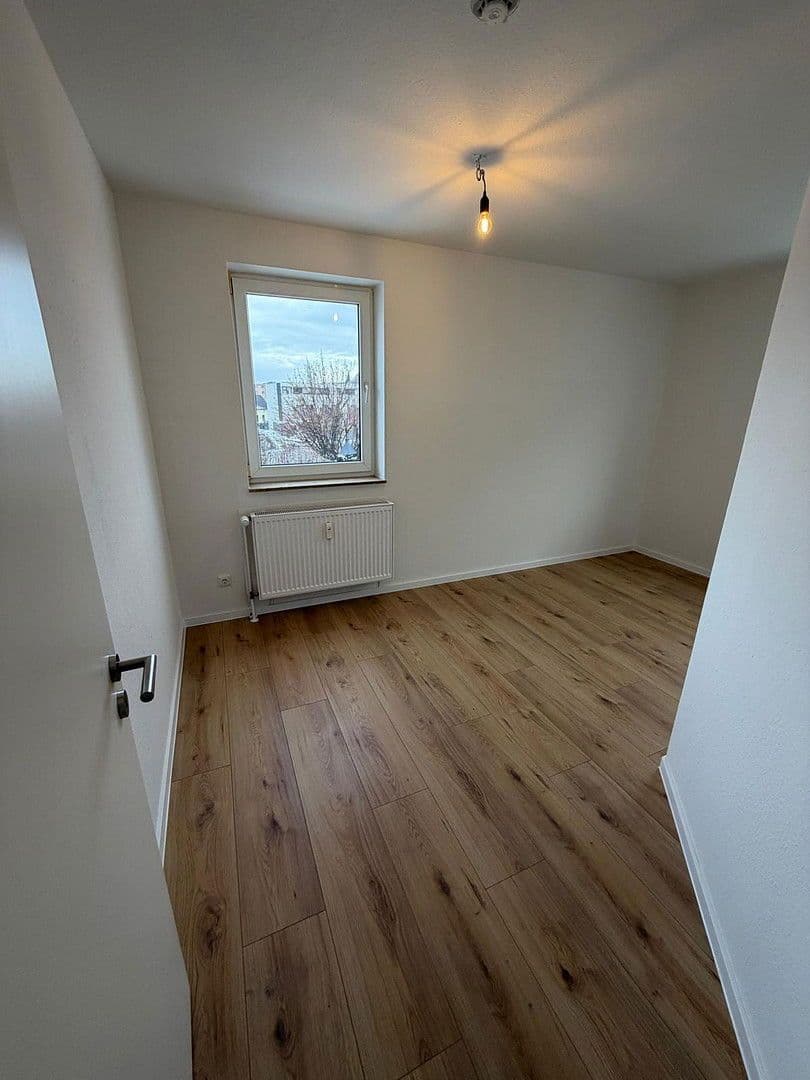 Pronájem bytu 3+1 77 m², Am Fuchsberg 10b, Magdeburg, Sasko-Anhaltsko Pronájem bytu 3+1 77 m², Am Fuchsberg 10b, Magdeburg, Sasko-Anhaltsko