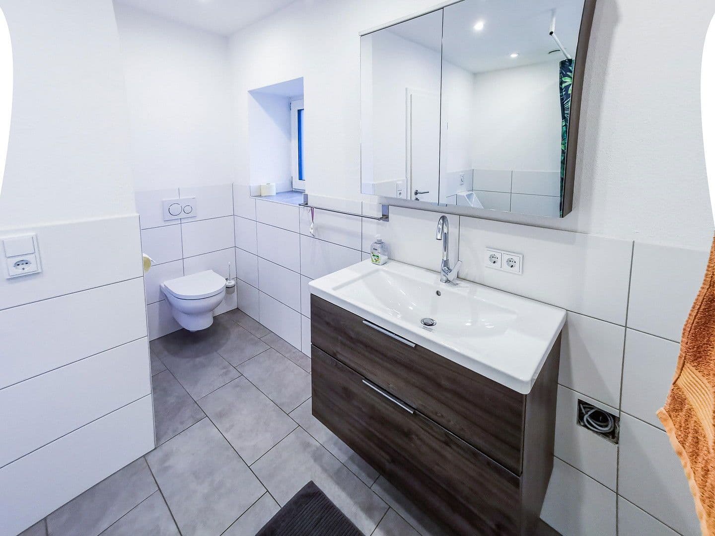 Prodej bytu 3+1 80 m², Oberdorf, 12, Oberhofen im Inntal, Tyrolsko Prodej bytu 3+1 80 m², Oberdorf, 12, Oberhofen im Inntal, Tyrolsko