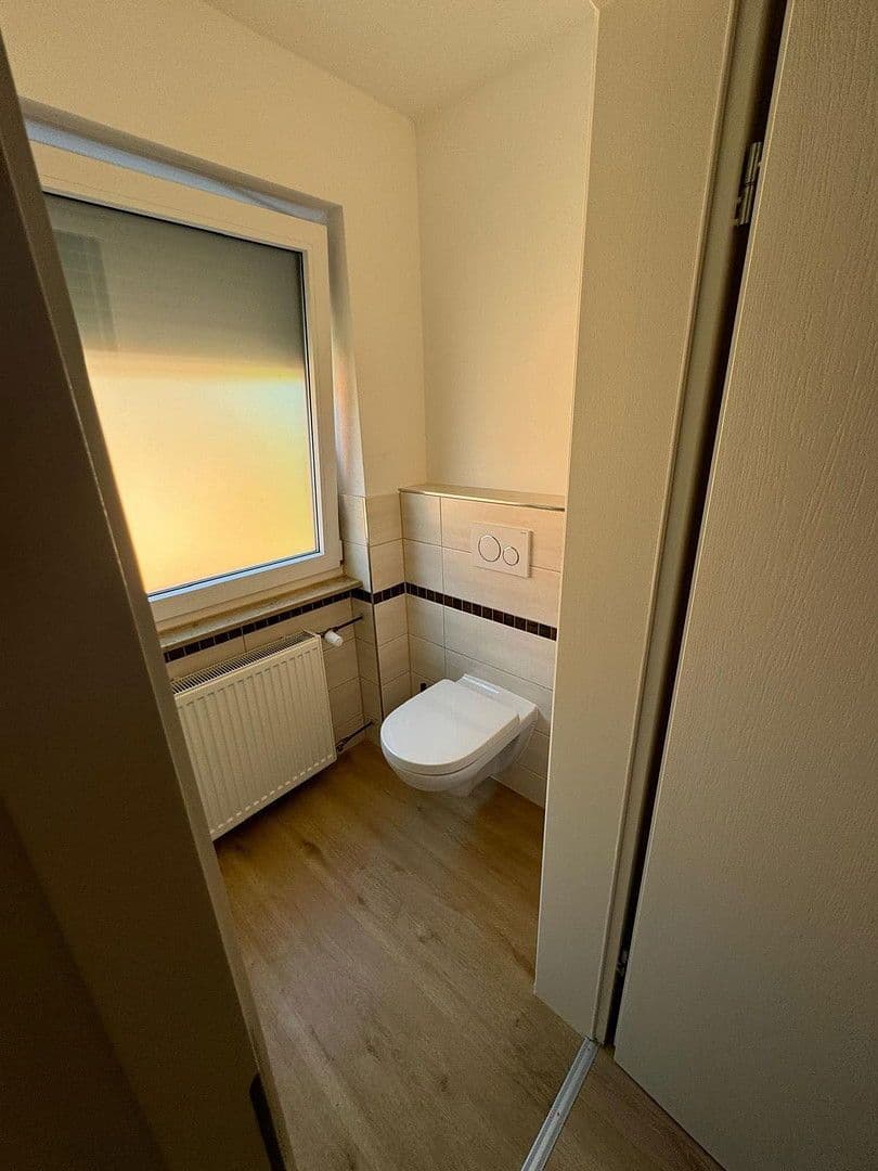 Pronájem bytu 3+kk 116 m², Haiterbach, Bádensko-Württembersko Pronájem bytu 3+kk 116 m², Haiterbach, Bádensko-Württembersko