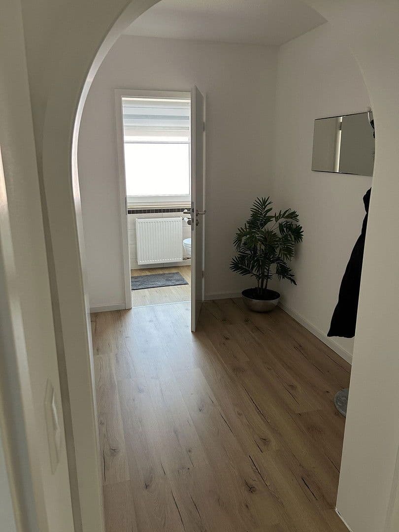 Pronájem bytu 3+kk 116 m², Haiterbach, Bádensko-Württembersko Pronájem bytu 3+kk 116 m², Haiterbach, Bádensko-Württembersko