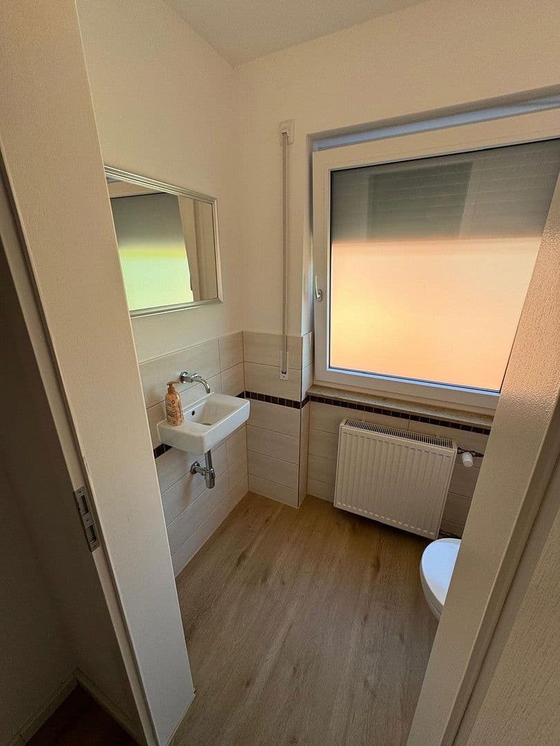 Pronájem bytu 3+kk 116 m², Haiterbach, Bádensko-Württembersko Pronájem bytu 3+kk 116 m², Haiterbach, Bádensko-Württembersko