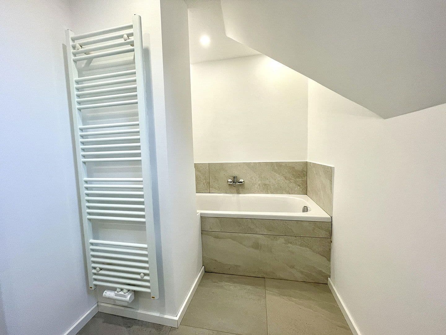 Prodej bytu 3+kk 93 m², Theodor-Storm-Straße 12, Büsum, Šlesvicko-Holštýnsko Prodej bytu 3+kk 93 m², Theodor-Storm-Straße 12, Büsum, Šlesvicko-Holštýnsko