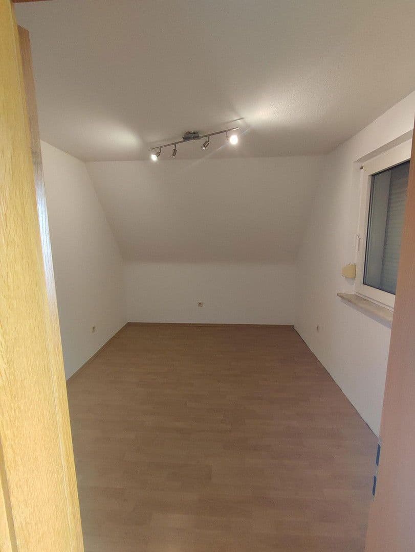 Prodej domu 120 m², pozemek 543 m², Otawistr. 12, Duisburg, Severní Porýní-Vestfálsko Prodej domu 120 m², pozemek 543 m², Otawistr. 12, Duisburg, Severní Porýní-Vestfálsko