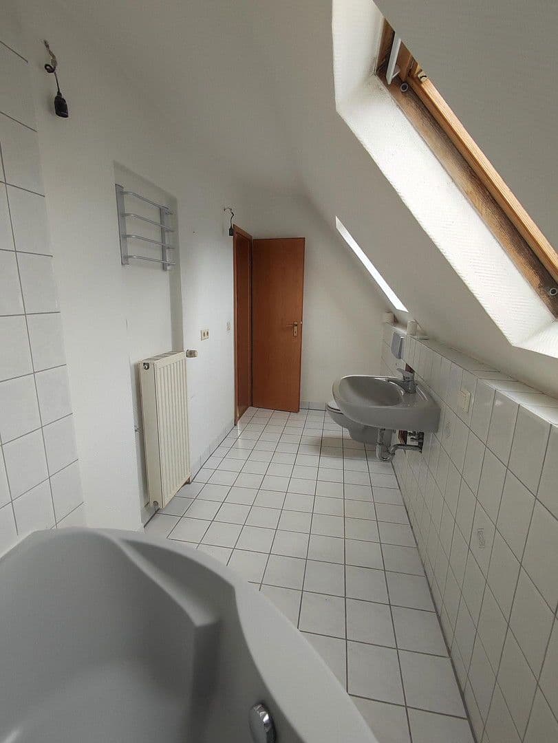 Prodej domu 120 m², pozemek 543 m², Otawistr. 12, Duisburg, Severní Porýní-Vestfálsko Prodej domu 120 m², pozemek 543 m², Otawistr. 12, Duisburg, Severní Porýní-Vestfálsko