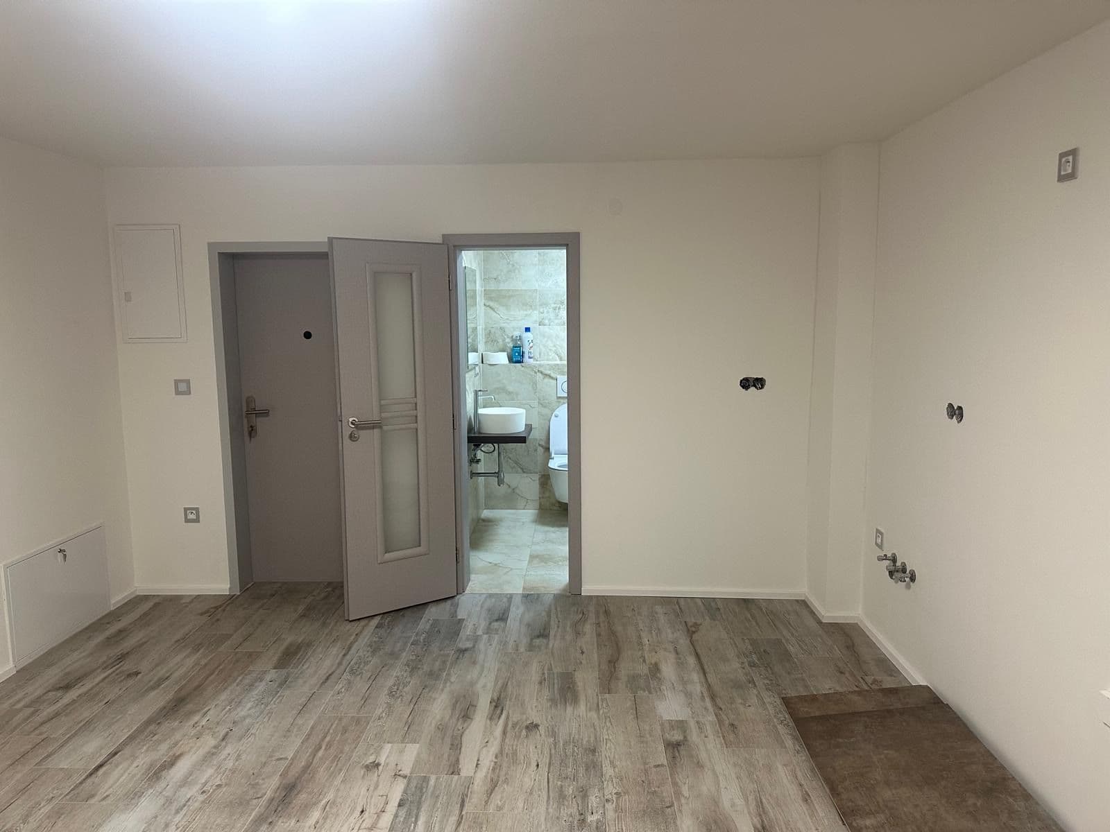 Prodej bytu 3+kk 68 m², Letecká, Libčice nad Vltavou, Středočeský kraj Prodej bytu 3+kk 68 m², Letecká, Libčice nad Vltavou, Středočeský kraj