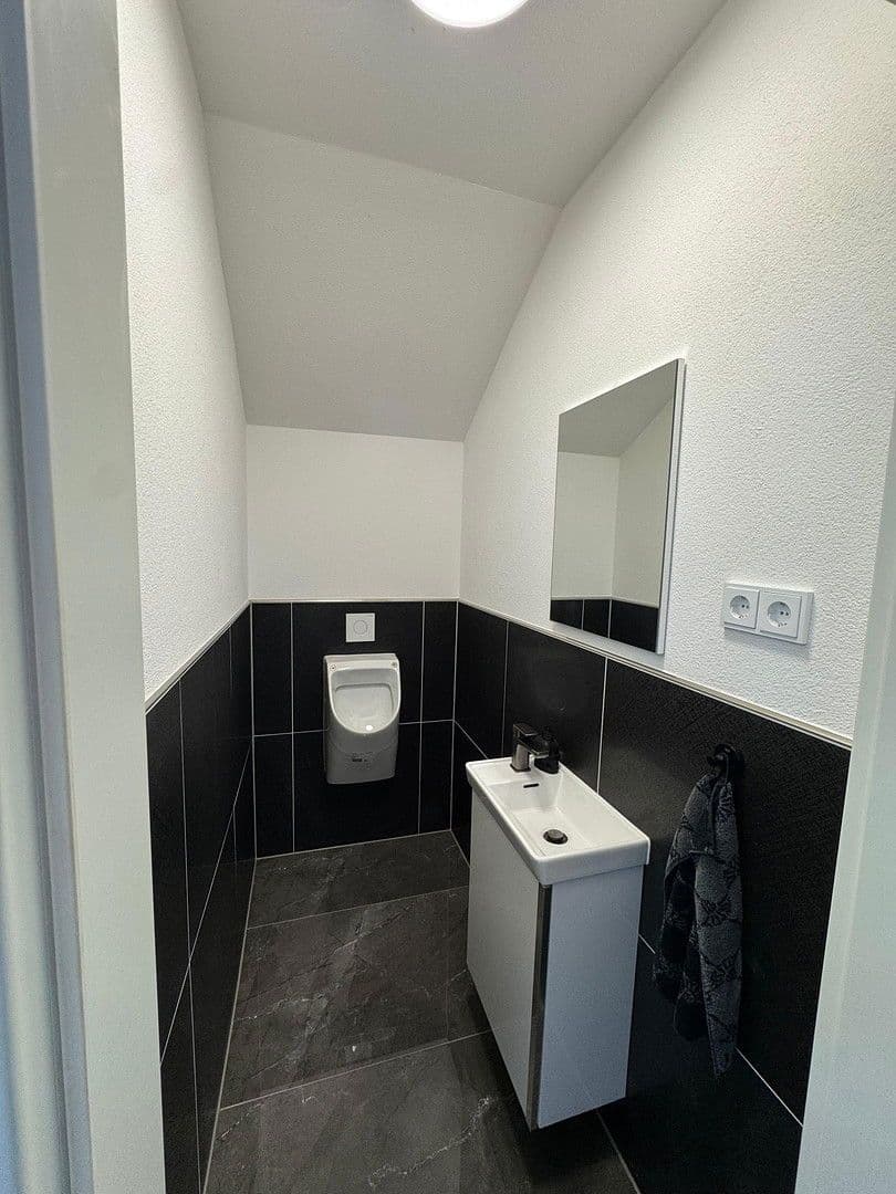 Prodej domu 330 m², pozemek 1.000 m², München, Bavorsko Prodej domu 330 m², pozemek 1.000 m², München, Bavorsko