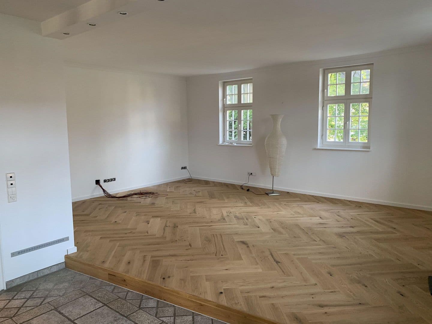 Pronájem bytu 5+1 165 m², Korntal-Münchingen, Bádensko-Württembersko Pronájem bytu 5+1 165 m², Korntal-Münchingen, Bádensko-Württembersko