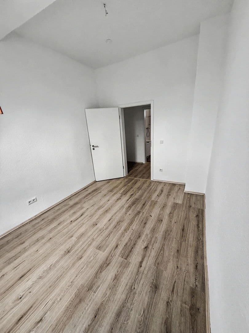 Pronájem bytu 3+1 73 m², Wuppertal, Severní Porýní-Vestfálsko Pronájem bytu 3+1 73 m², Wuppertal, Severní Porýní-Vestfálsko