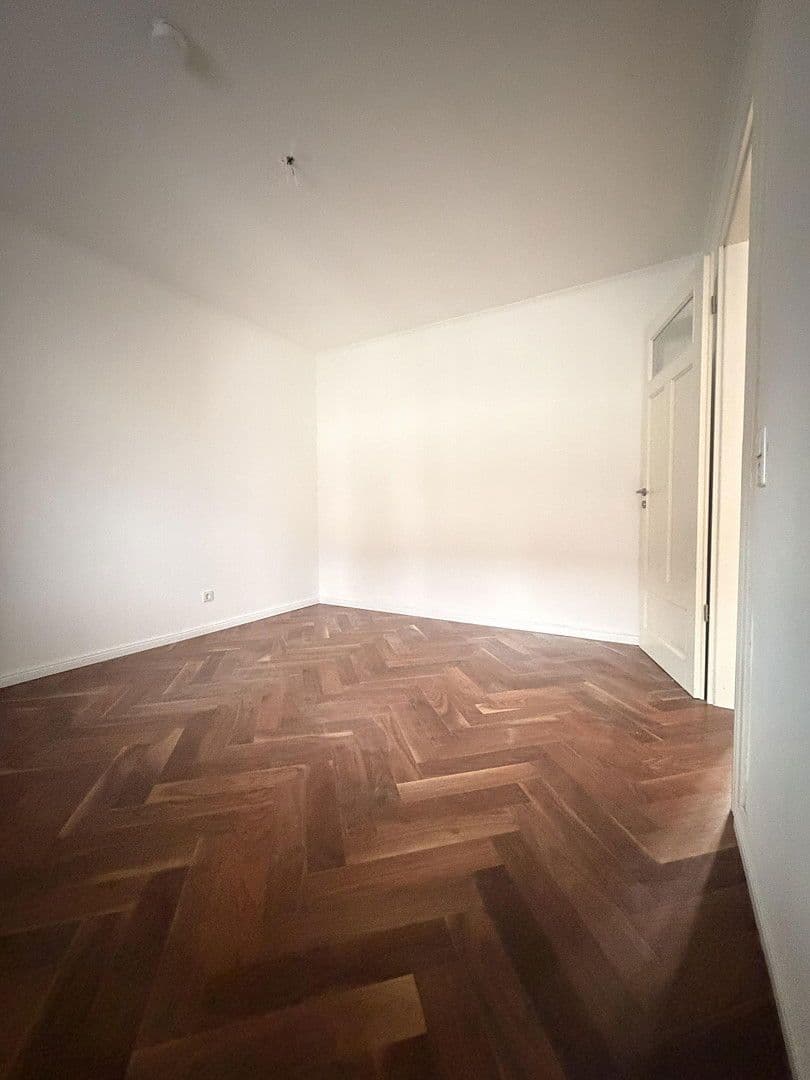 Prodej bytu 3+1 81 m², Wirkergasse 12, Lörrach, Bádensko-Württembersko Prodej bytu 3+1 81 m², Wirkergasse 12, Lörrach, Bádensko-Württembersko