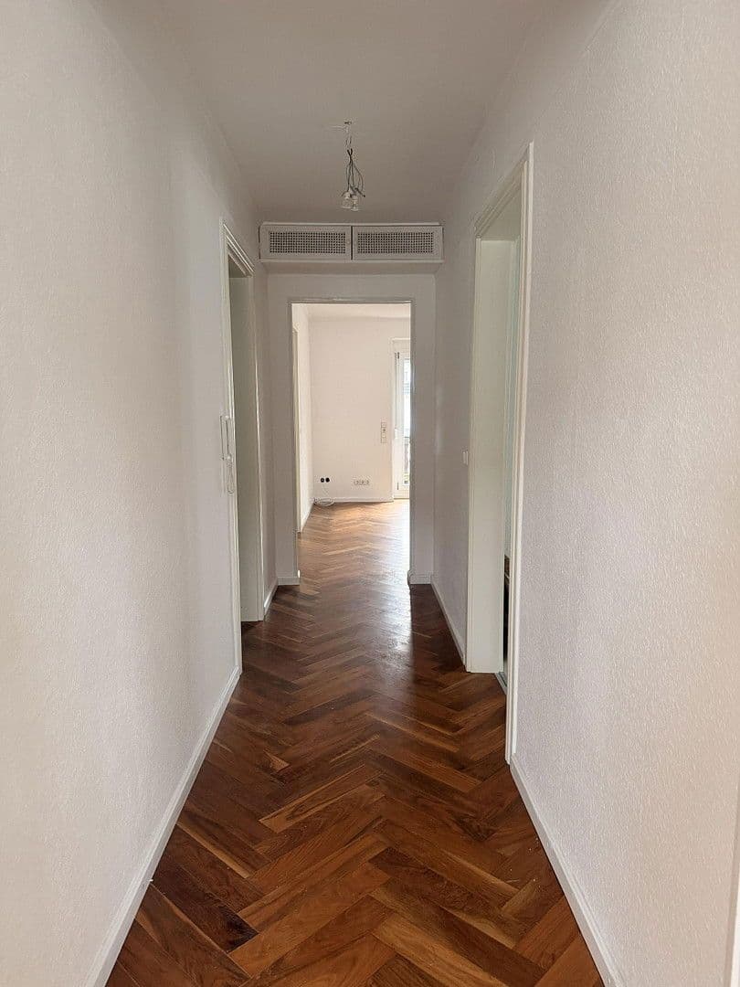 Prodej bytu 3+1 81 m², Wirkergasse 12, Lörrach, Bádensko-Württembersko Prodej bytu 3+1 81 m², Wirkergasse 12, Lörrach, Bádensko-Württembersko