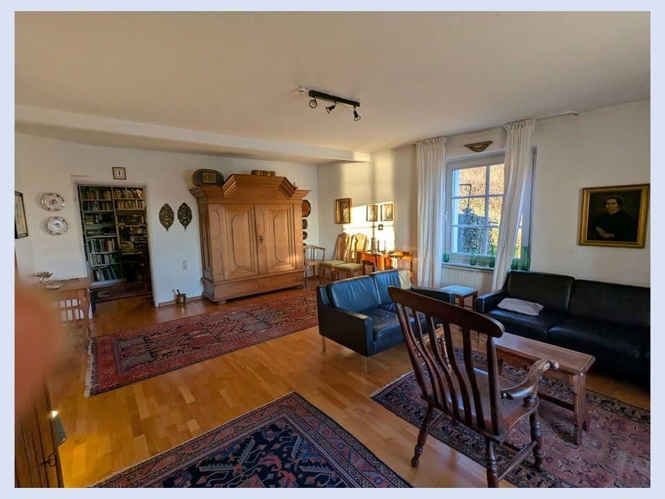 Prodej domu 260 m², pozemek 3.800 m², Regensburg, Bavorsko Prodej domu 260 m², pozemek 3.800 m², Regensburg, Bavorsko