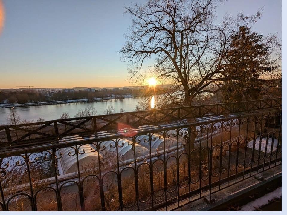 Prodej domu 260 m², pozemek 3.800 m², Regensburg, Bavorsko Prodej domu 260 m², pozemek 3.800 m², Regensburg, Bavorsko