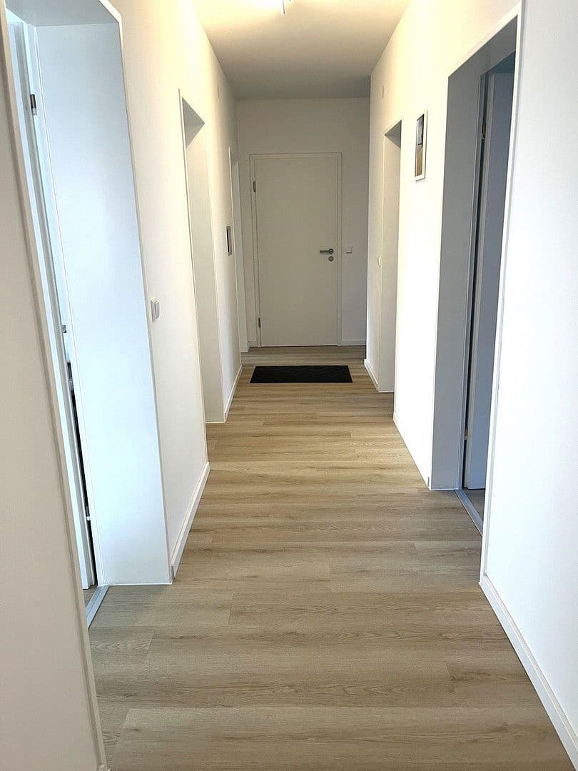 Pronájem bytu 4+1 80 m², Bahnhofstraße 42, Elchingen, Bavorsko Pronájem bytu 4+1 80 m², Bahnhofstraße 42, Elchingen, Bavorsko