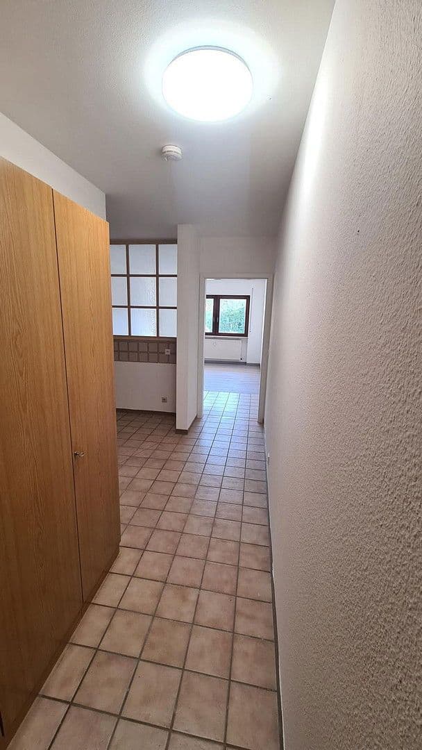 Pronájem bytu 1+1 30 m², Huchenfelder Hauptstr. 91, Pforzheim, Bádensko-Württembersko Pronájem bytu 1+1 30 m², Huchenfelder Hauptstr. 91, Pforzheim, Bádensko-Württembersko