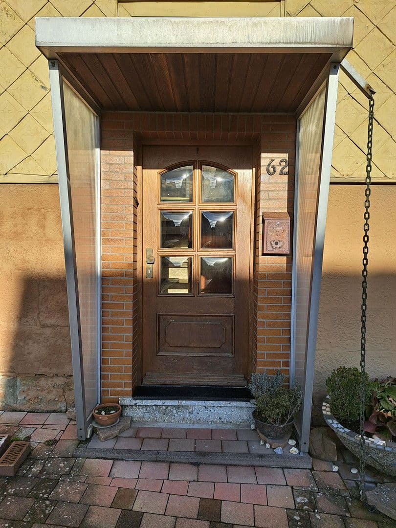 Prodej domu 129 m², pozemek 372 m², Helsa, Hessen Prodej domu 129 m², pozemek 372 m², Helsa, Hessen