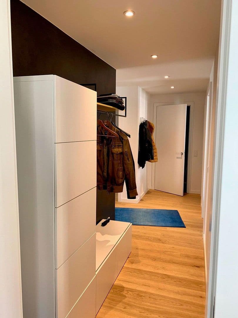 Pronájem bytu 3+1 100 m², Am Jungfernplan 11, Hannover, Dolní Sasko Pronájem bytu 3+1 100 m², Am Jungfernplan 11, Hannover, Dolní Sasko