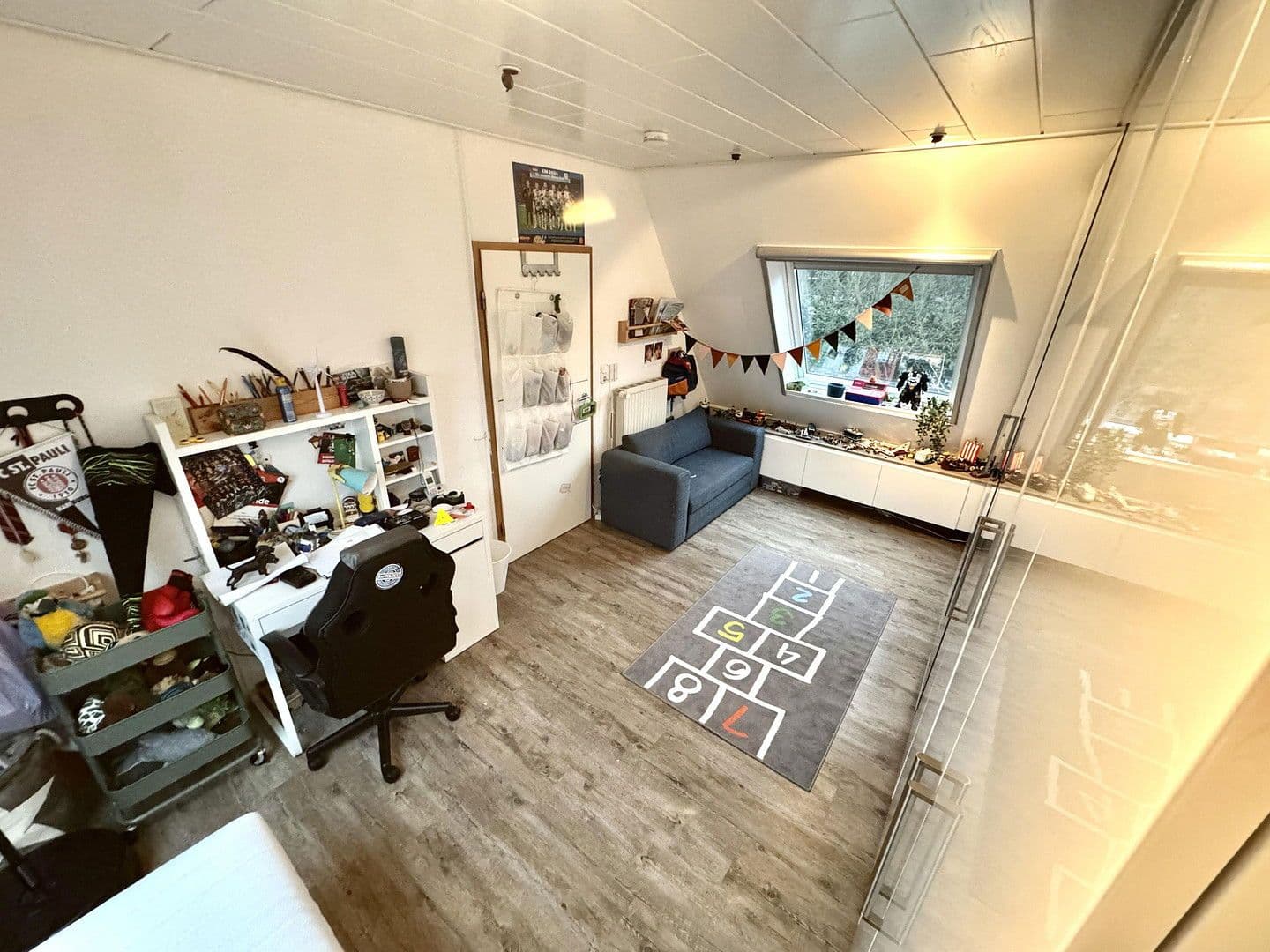 Prodej domu 166 m², pozemek 1.067 m², Hamburg, Hamburg Prodej domu 166 m², pozemek 1.067 m², Hamburg, Hamburg