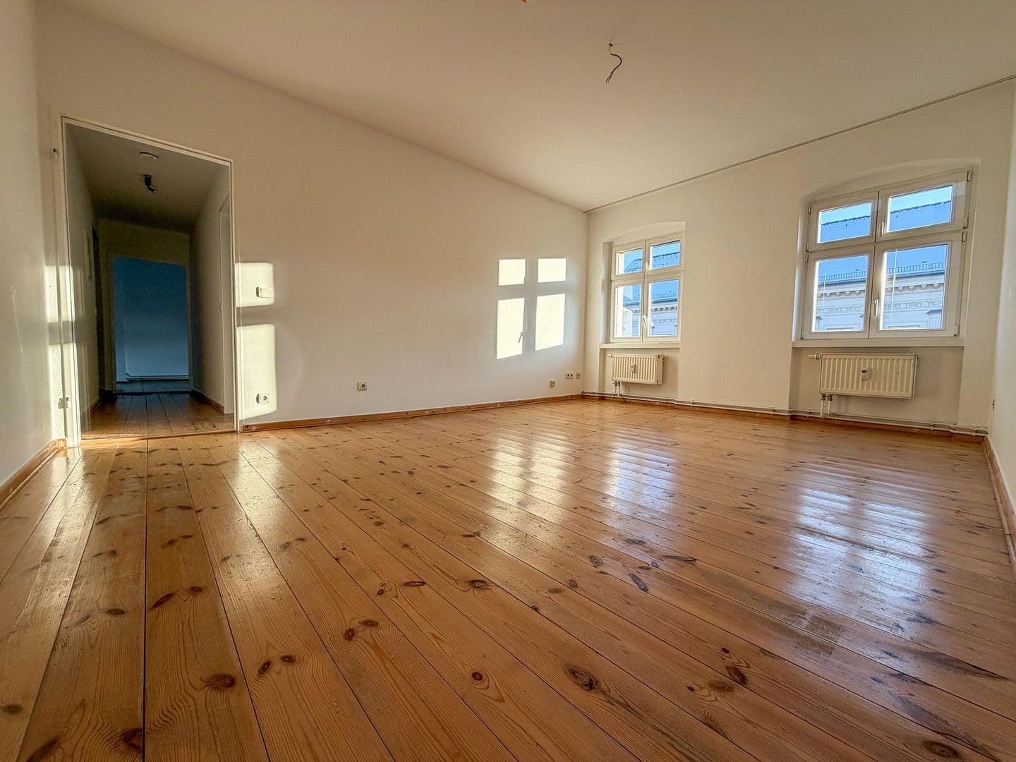 Prodej bytu 3+1 92 m², Berlin, Berlín Prodej bytu 3+1 92 m², Berlin, Berlín
