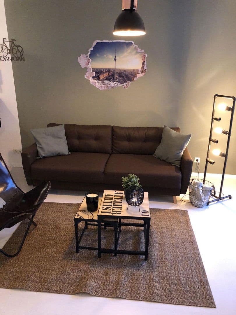 Pronájem bytu 2+1 42 m², Erich-Weinertstr. 139a, Berlin, Berlín Pronájem bytu 2+1 42 m², Erich-Weinertstr. 139a, Berlin, Berlín