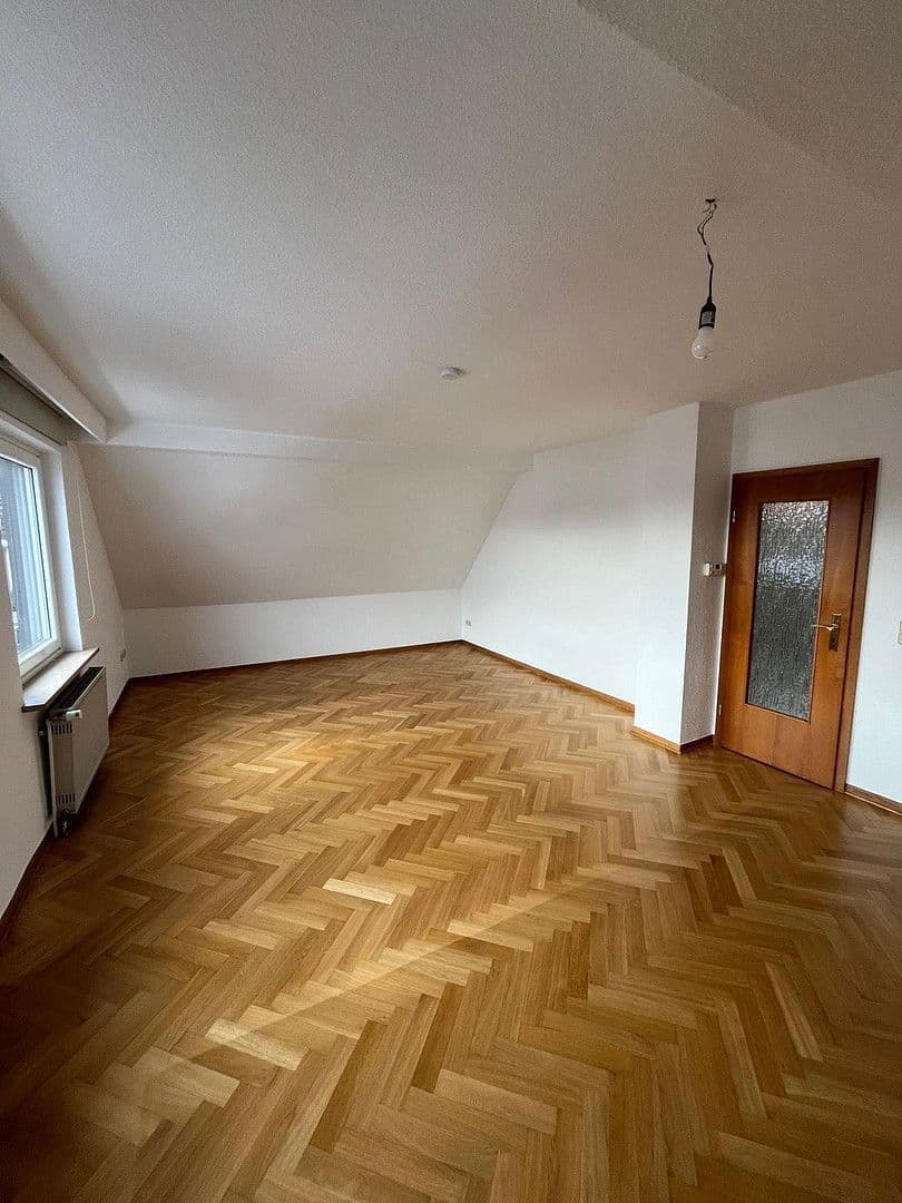Pronájem bytu 3+1 60 m², Moers, Severní Porýní-Vestfálsko Pronájem bytu 3+1 60 m², Moers, Severní Porýní-Vestfálsko
