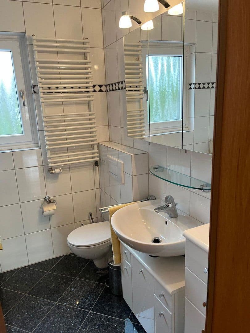 Pronájem bytu 3+1 60 m², Moers, Severní Porýní-Vestfálsko Pronájem bytu 3+1 60 m², Moers, Severní Porýní-Vestfálsko