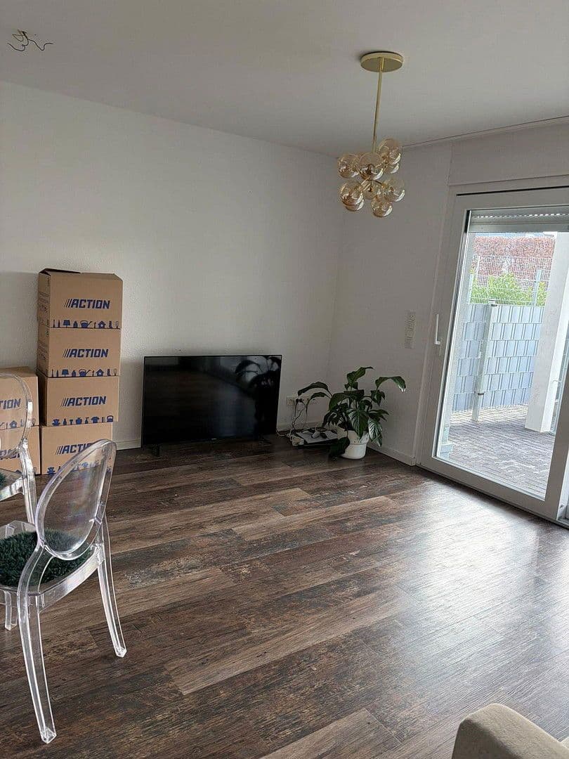 Pronájem bytu 3+1 94 m², Bonner Str. 103, Erftstadt, Severní Porýní-Vestfálsko Pronájem bytu 3+1 94 m², Bonner Str. 103, Erftstadt, Severní Porýní-Vestfálsko