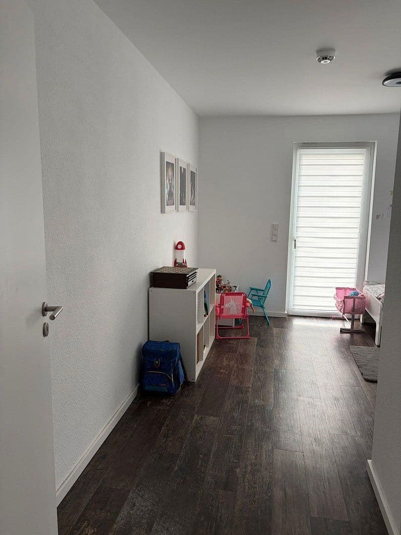 Pronájem bytu 3+1 94 m², Bonner Str. 103, Erftstadt, Severní Porýní-Vestfálsko Pronájem bytu 3+1 94 m², Bonner Str. 103, Erftstadt, Severní Porýní-Vestfálsko